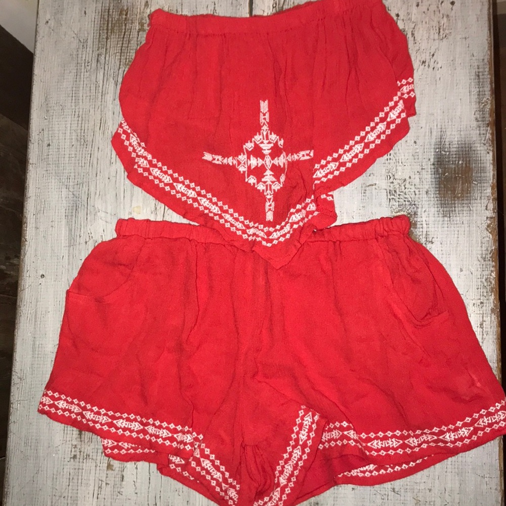 2 Piece Embroidered Strapless Top and Shorts